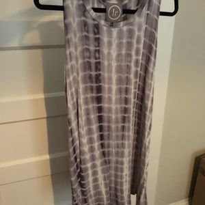 Lily rain tie-dye dress size M